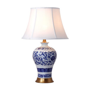 Chinese Traditional Blue and White Porcelain Fabric Table Lamp